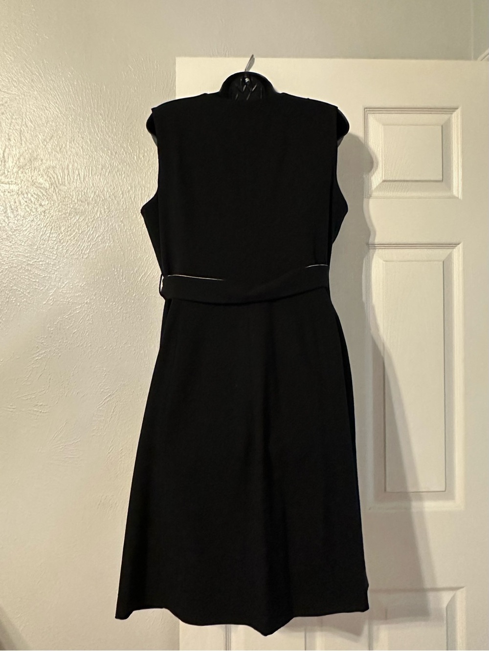 Calvin Klein Black and White Midi Wrap Dress - Picture 2 of 2